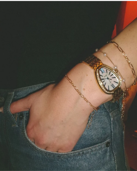 Aurelia – Projekt w kształcie łzy – Złocisty zegarek