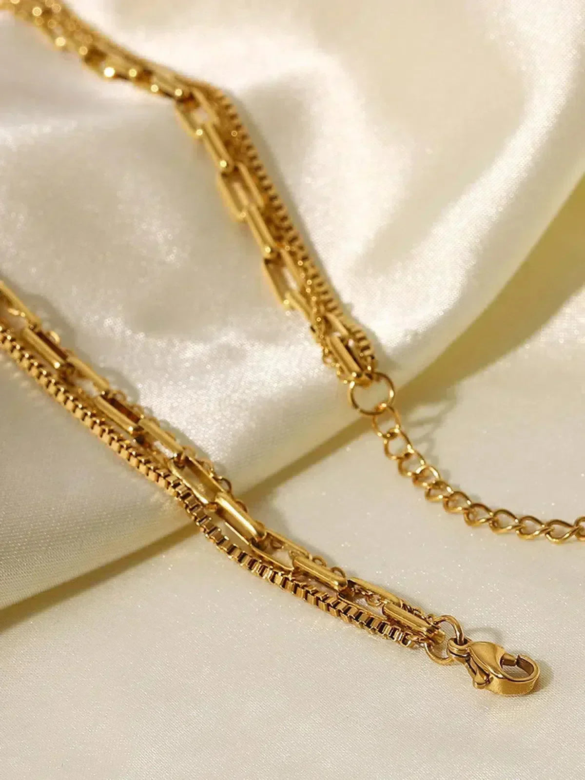 Étoile – Naszyjnik o paryskim, szykownym designie – Warstwowy