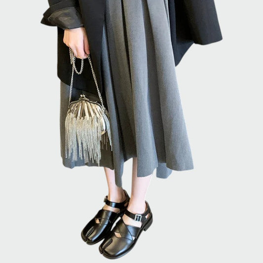 Olivia - Buty Mary Jane z paskiem Tabi