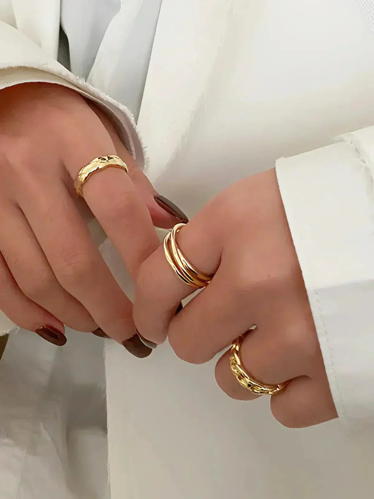 Auriane – Skręcony design – Trio pierścionków obręczy