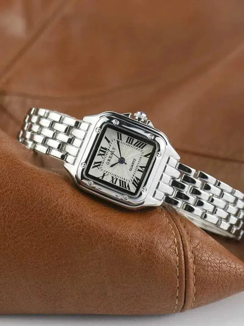 Belluno – Tarcza z cyframi rzymskimi – Zegarek vintage