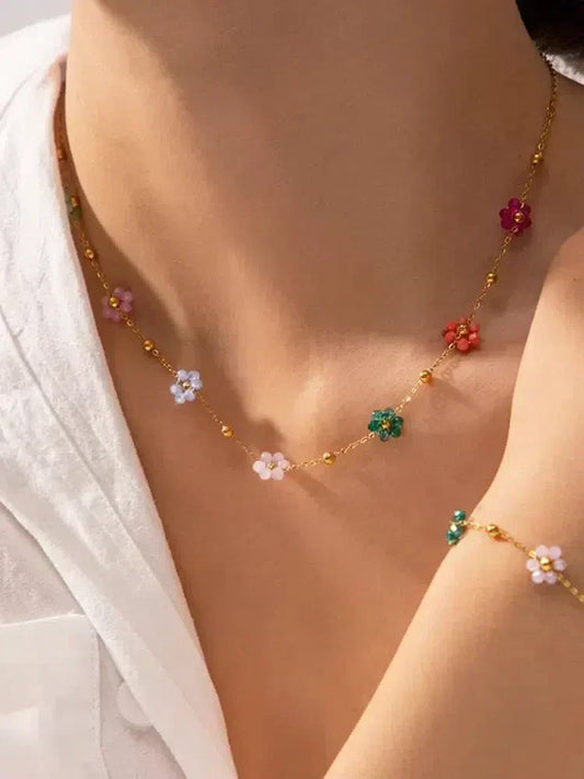 Maevia – Ręcznie wykonane koraliki kwiatowe – Zawieszka w kształcie kwiatu