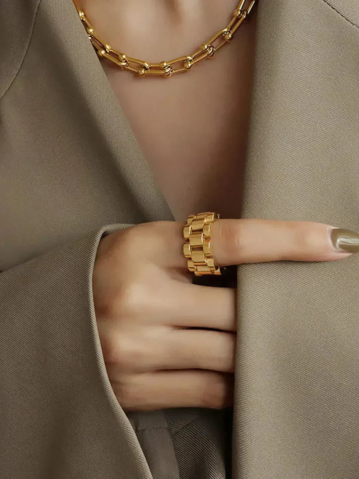 Mystara – Ozdobny design – Polerowany pierścionek